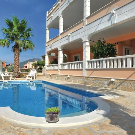 Amazing In Kastel Stari With House Sea View Kastela